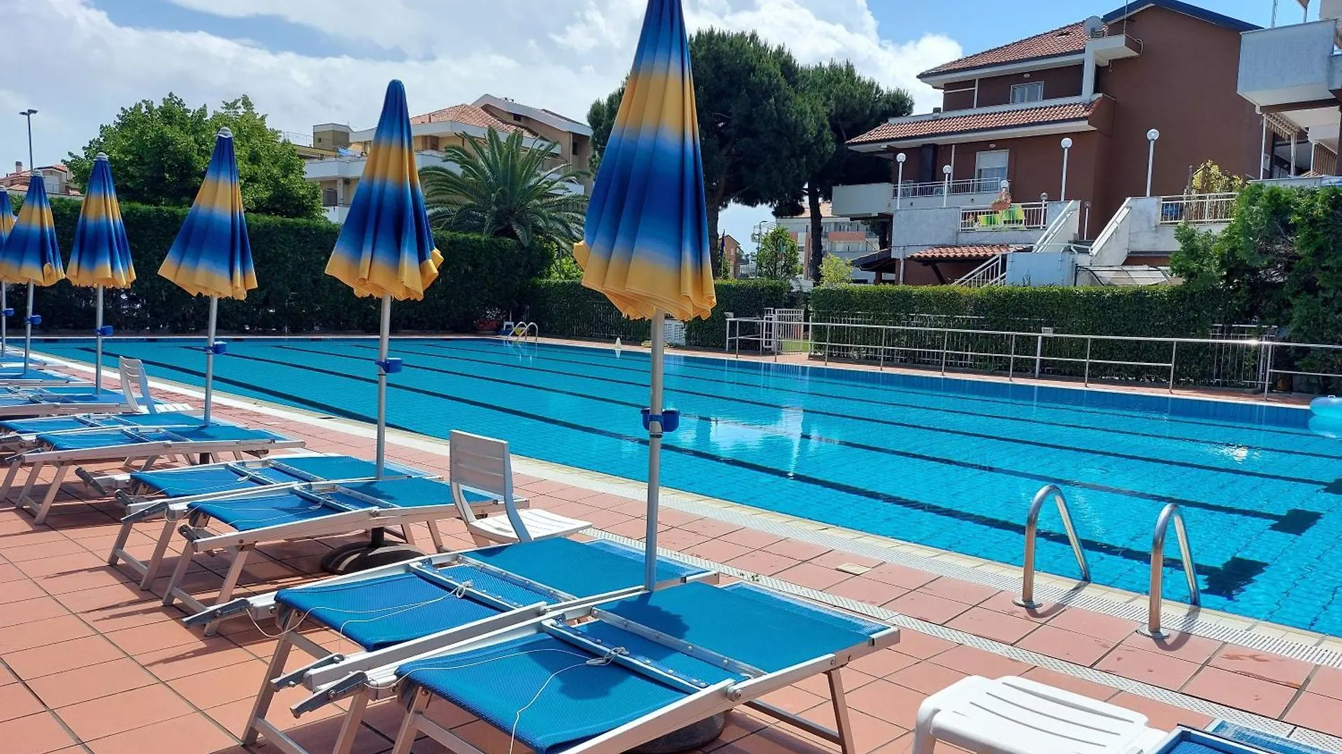 Residence Aurora Wellness & Spa Albenga Aparthotel