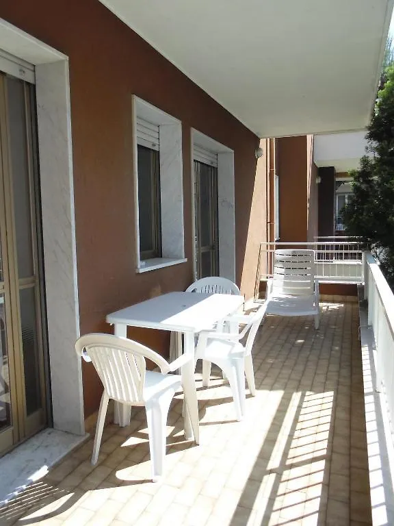 Residence Aurora Wellness & Spa Albenga 3*,  Italia