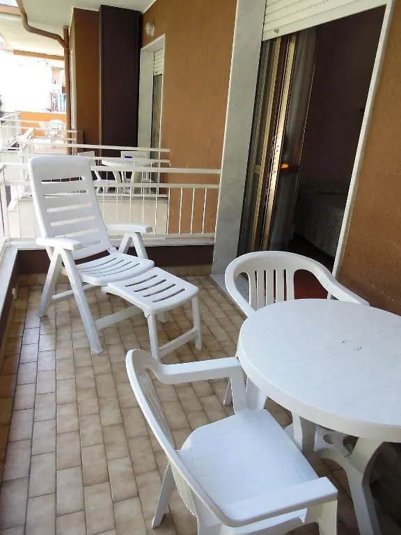 Aparthotel Residence Aurora Wellness & Spa Albenga