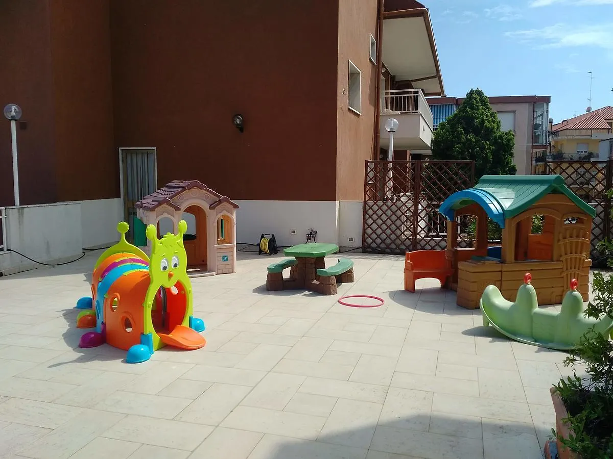 Residence Aurora Wellness & Spa Albenga 3*,